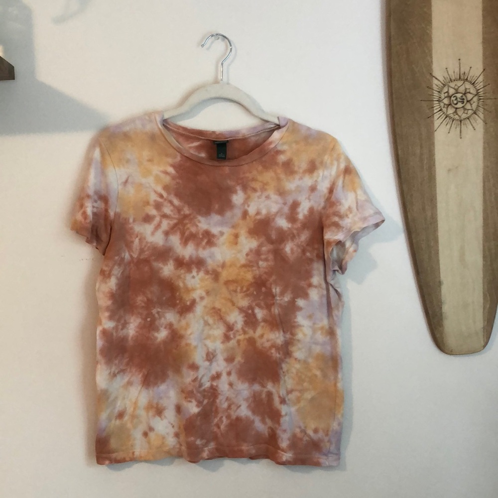 Wild and fable tie dye shirt